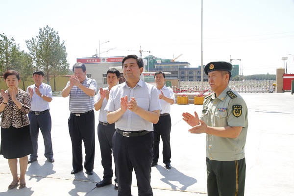 图为慰问活动现场